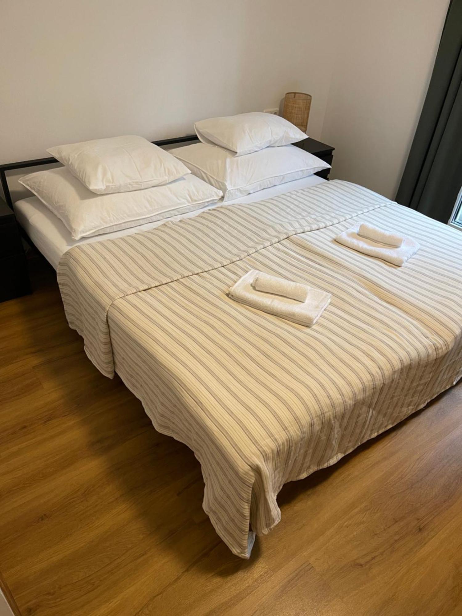 Apartment Hilde Швац Екстериор снимка