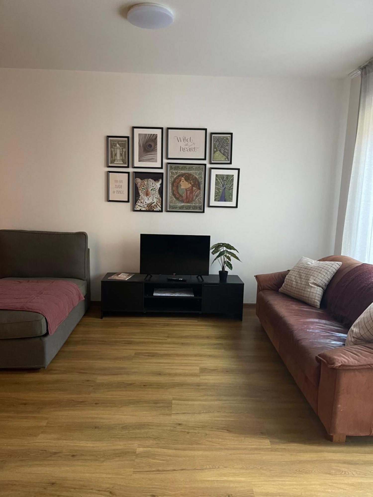 Apartment Hilde Швац Екстериор снимка
